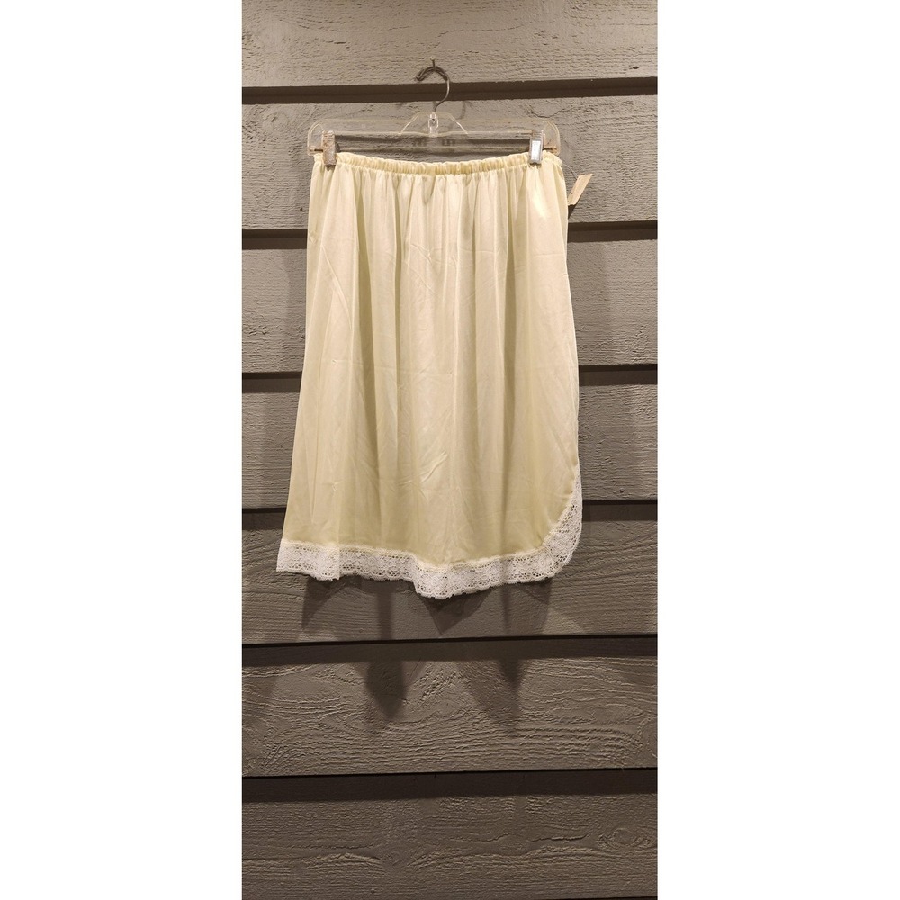 Vintage Society Lingerie Half Slip Womens XL Yellow Nylon Lace Trim Sheer USA